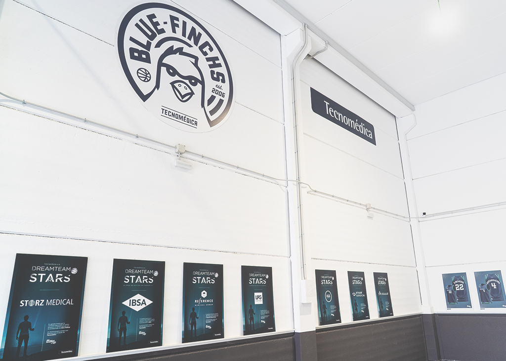 Instalaciones de la compañía, área Blue Finchs Arena