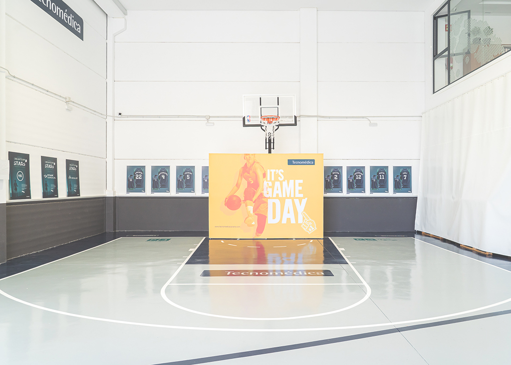 Instalaciones de la compañía, área Blue Finchs Arena