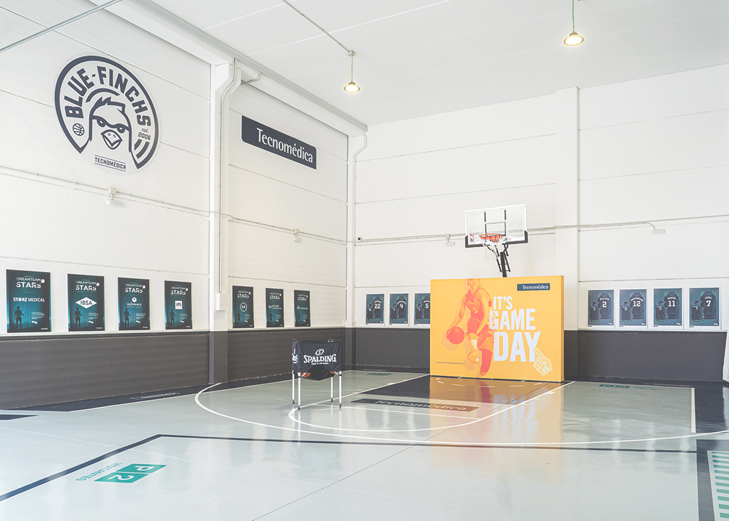 Instalaciones de la compañía, área Blue Finchs Arena