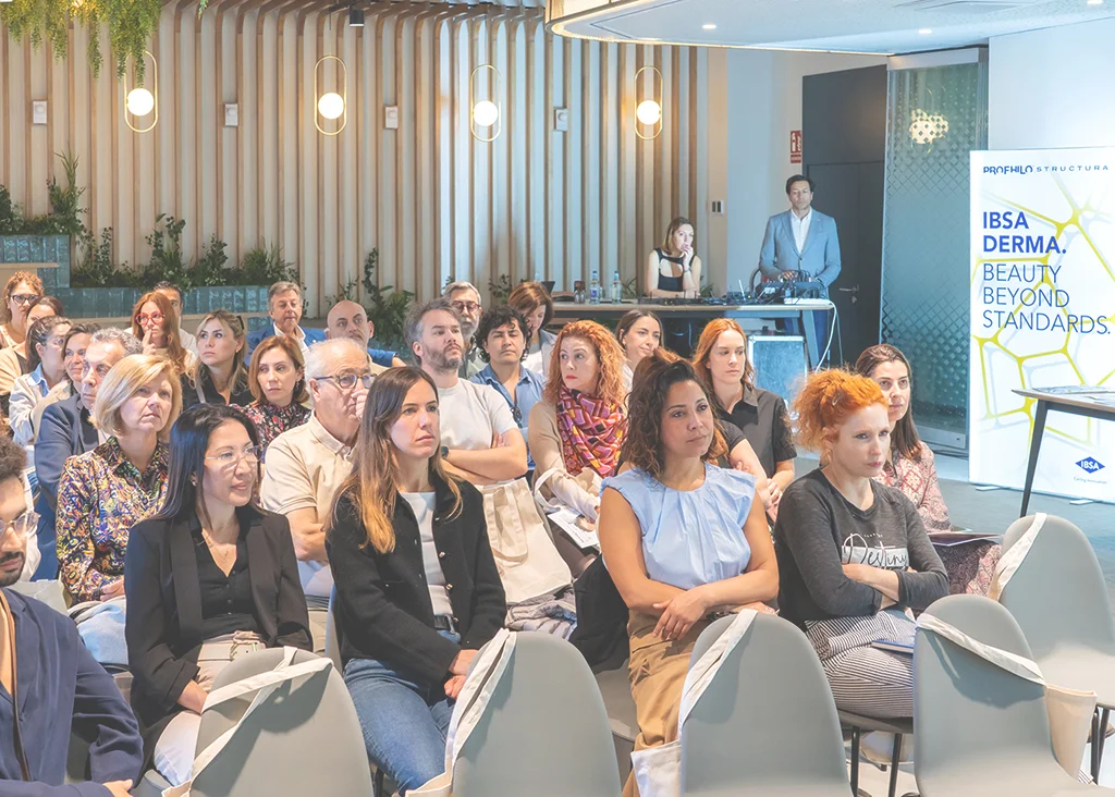Representantes de la compañía presentes en el evento "Structura Tour | Canarias 2025"