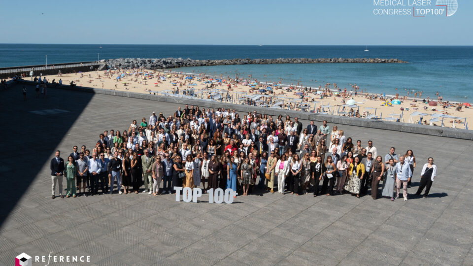 Foto grupal de los participantes en el TOP100+ Medical Laser Congress en San Sebastián, Septiembre 2025