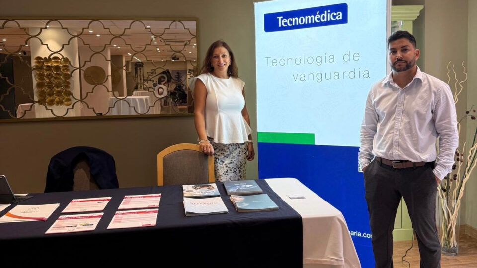 Stand Tecnomedica Canaria - Simposio de Oculoplastica - Tenerife